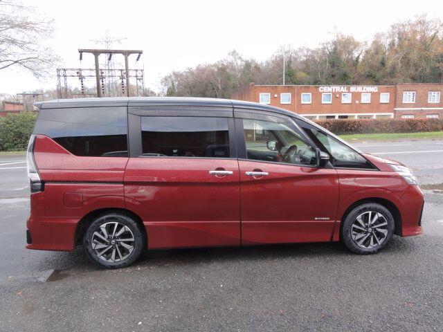 Used Nissan Serena for sale - 76849768: Photo 7