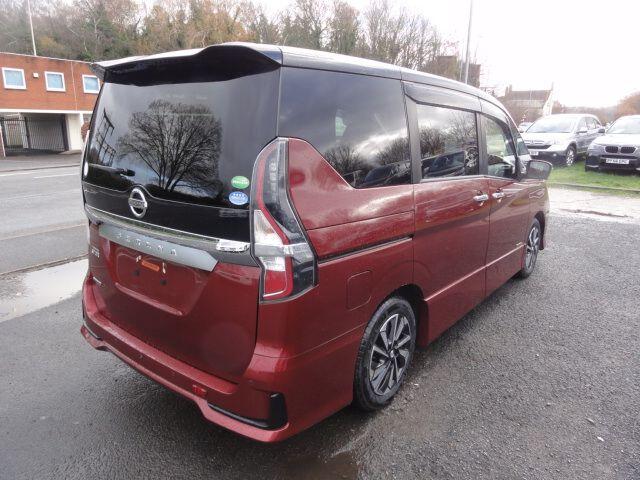 Used Nissan Serena for sale - 76849768: Photo 8