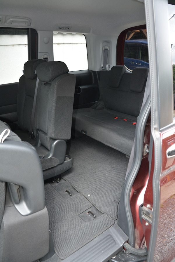 Used Honda Stepwagon for sale - 76121261: Photo 14