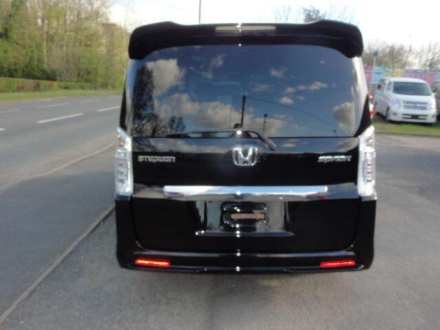 Used Honda Stepwagon for sale - 78057907: Photo 10