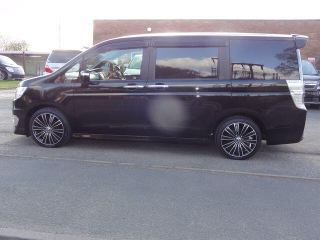 Used Honda Stepwagon for sale - 78057907: Photo 12