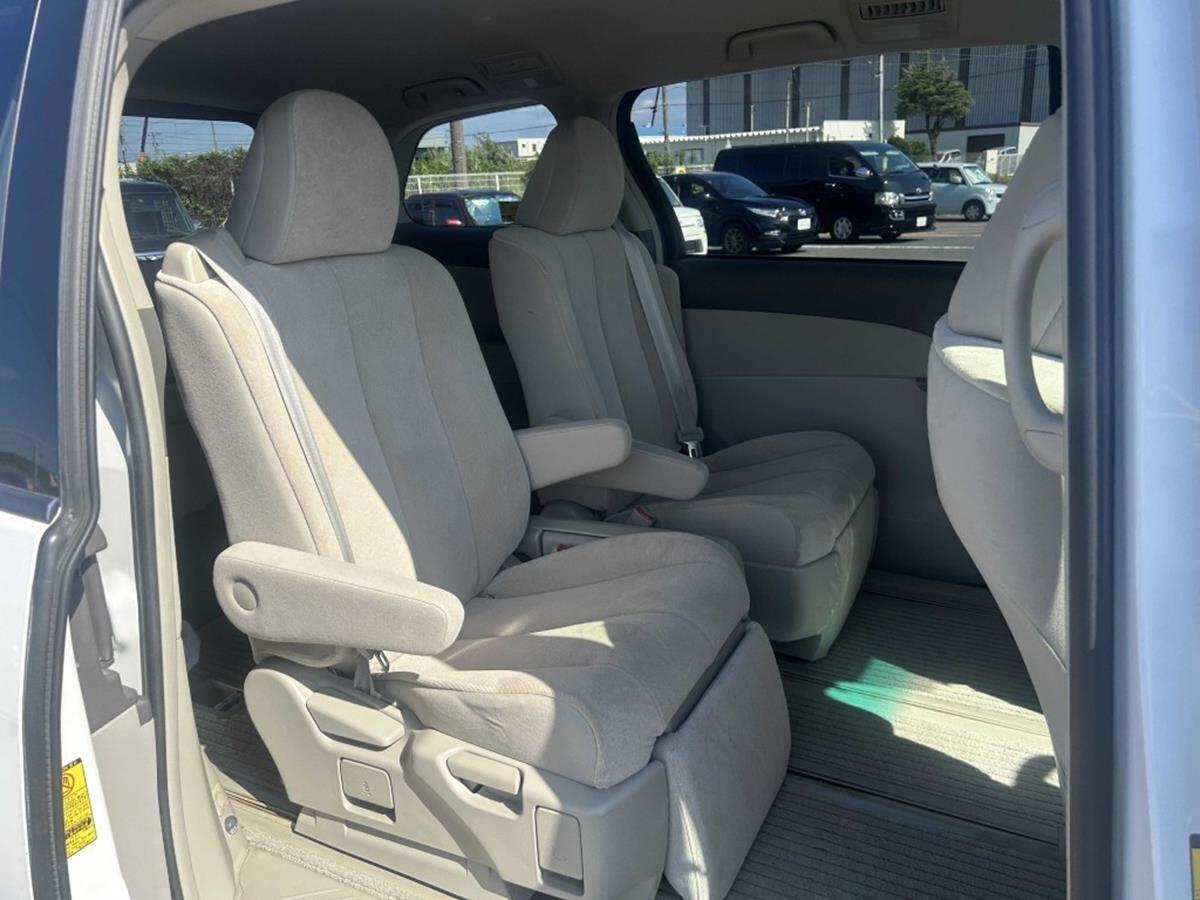 Used Toyota Estima for sale - 77029968: Photo 4