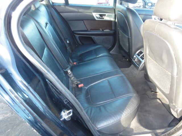 Used Jaguar XF 2011 for sale - 76976477: Photo 16