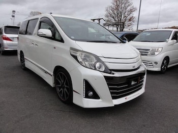 Used Toyota Alphard 2013 for sale - 76457445: Photo