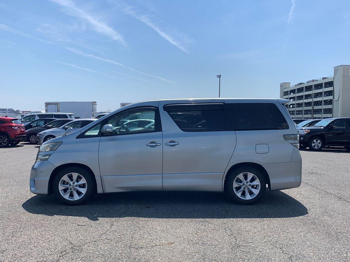 Used Toyota Vellfire for sale - 77824657: Photo 3