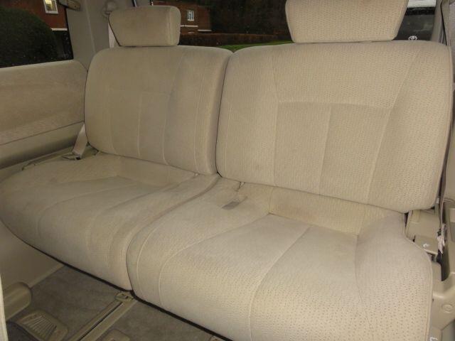 Used Nissan Elgrand for sale - 77599832: Photo 16