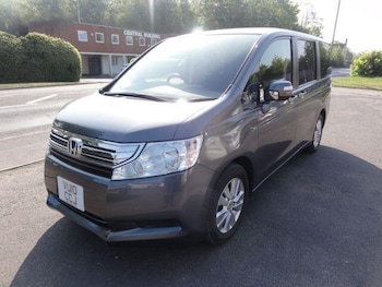 Used Honda Stepwagon 2010 for sale - 78404173: Photo