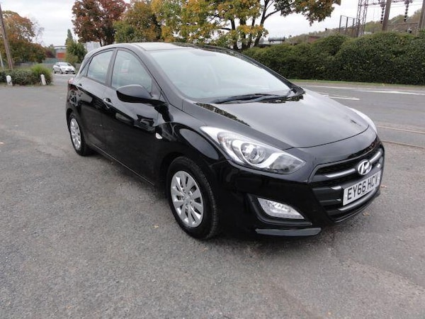 Used Hyundai i30 2016 for sale - 76215664: Photo 8