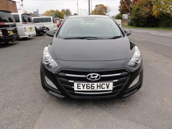 Used Hyundai i30 2016 for sale - 76215664: Photo 9