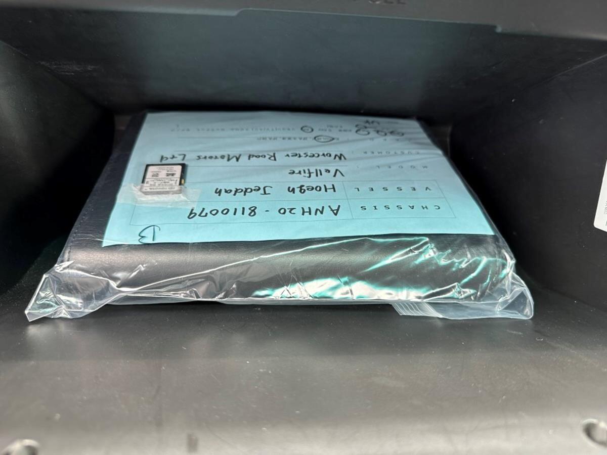 Used Toyota Vellfire 2025 for sale - 77599854: Photo 11