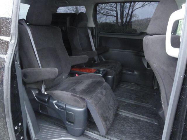Used Toyota Vellfire 2025 for sale - 77599854: Photo 3