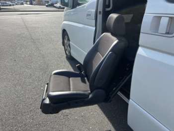 Used Nissan Elgrand 2007 for sale - 75225282: Photo