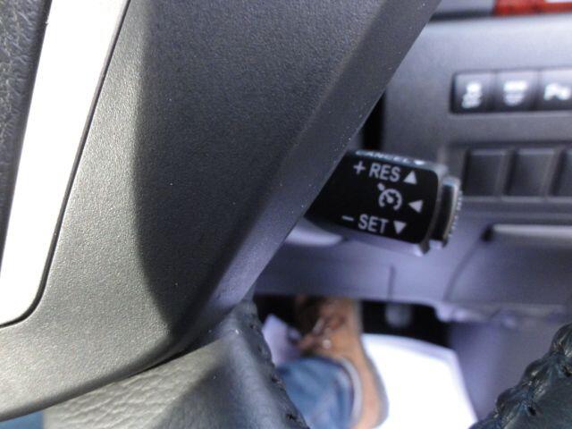 Used Toyota Vellfire 2023 for sale - 76572538: Photo 3