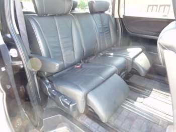 Used Nissan Elgrand 2009 for sale - 74533766: Photo