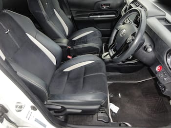 Used Toyota Aqua 2016 for sale - 79698658: Photo
