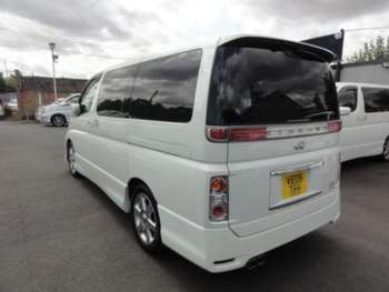 Used Nissan Elgrand 2009 for sale - 75246766: Photo