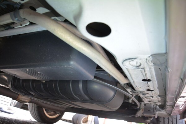 Used Nissan Serena for sale - 76151767: Photo 14