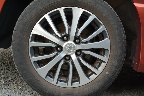 Used Nissan Serena for sale - 76151767: Photo 8