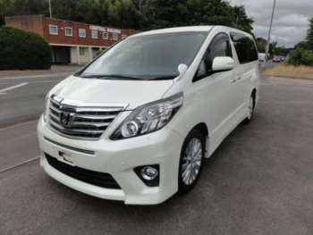 (63) - S EDITION 8 SEATER FRESH IMPORT 5-Door