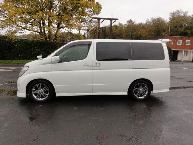 Used Nissan Elgrand 2025 for sale - 76408583: Photo 3