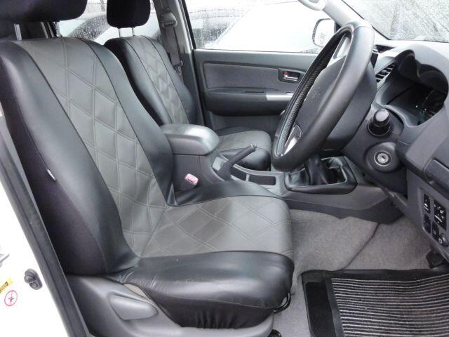 Used Toyota Hilux 2013 for sale - 77599841: Photo 2