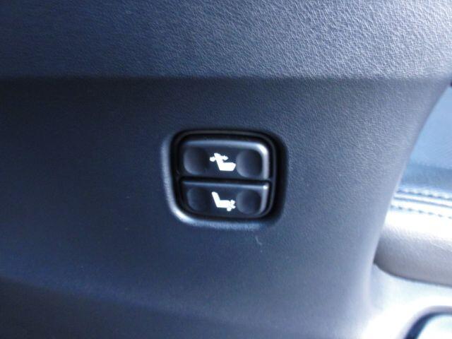 Used Toyota Vellfire for sale - 77538357: Photo 13