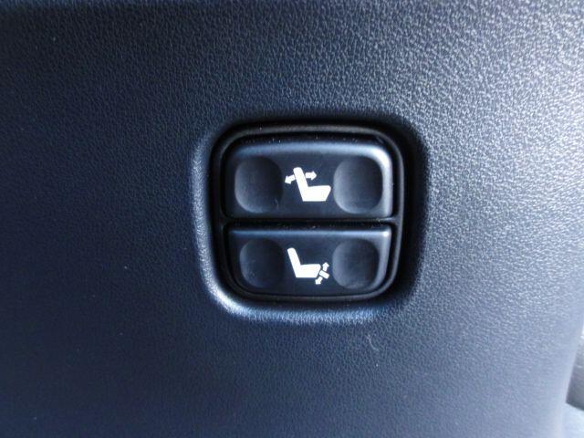 Used Toyota Vellfire for sale - 77538357: Photo 3