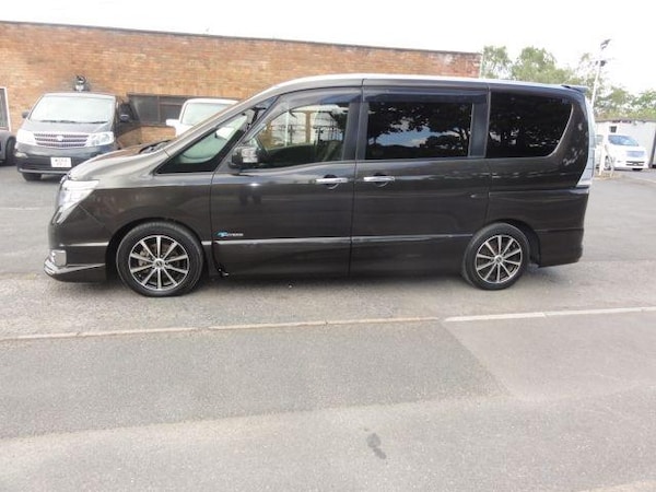 Used Nissan Serena 2014 for sale - 75059726: Photo 14