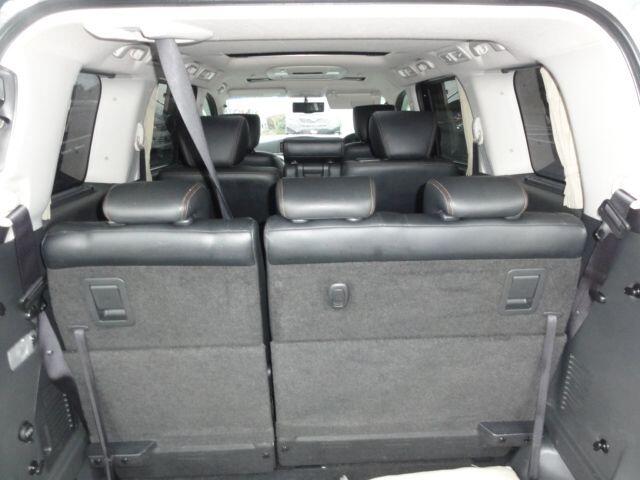 Used Nissan Elgrand 2022 for sale - 77016904: Photo 10