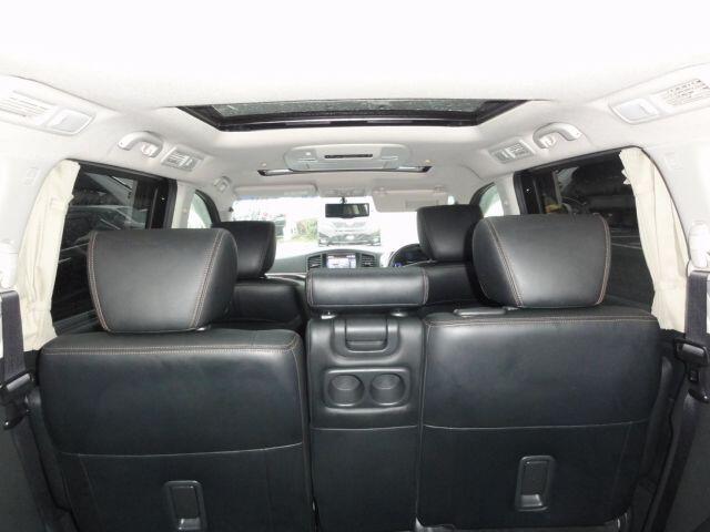 Used Nissan Elgrand 2022 for sale - 77016904: Photo 11