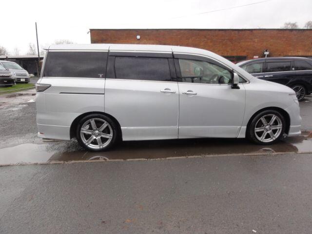 Used Nissan Elgrand 2022 for sale - 77016904: Photo 17
