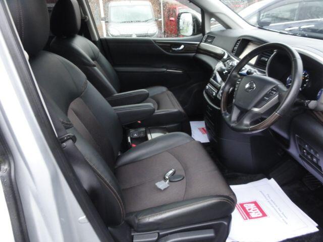 Used Nissan Elgrand 2022 for sale - 77016904: Photo 6