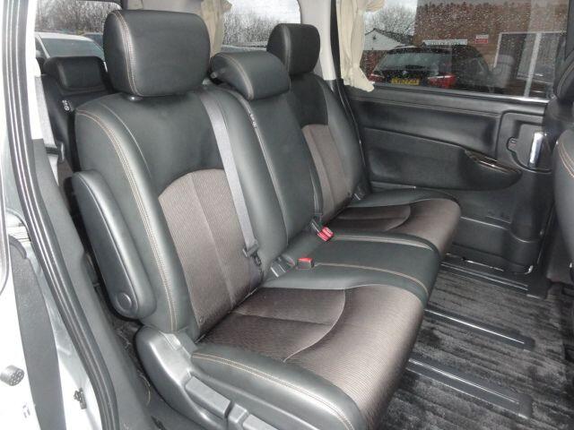 Used Nissan Elgrand 2022 for sale - 77016904: Photo 8