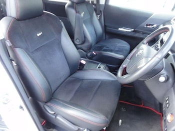 Used Toyota Vellfire 2014 for sale - 79540666: Photo
