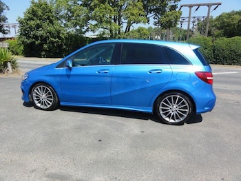 Used Mercedes-Benz B Class 2015 for sale - 79157983: Photo