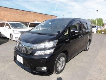 Used Toyota Vellfire 2014 for sale - 78384047: Photo