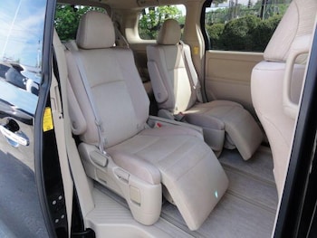 Used Toyota Vellfire 2014 for sale - 78384047: Photo