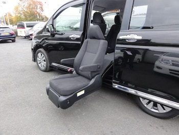 Used Honda Stepwagon 2014 for sale - 76349389: Photo