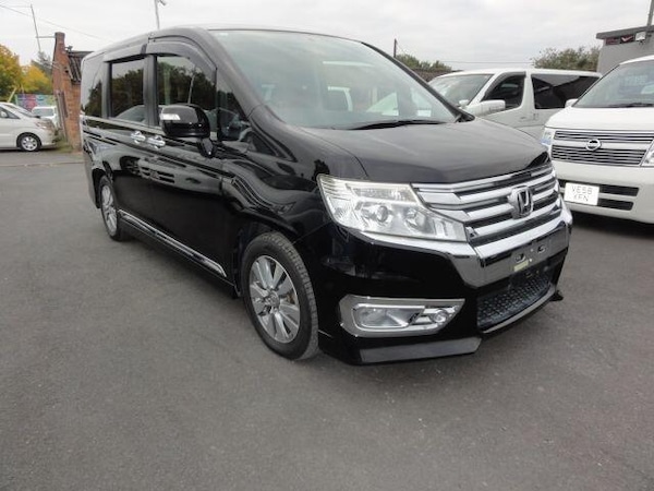 Used Honda Stepwagon for sale - 76349389: Photo 7