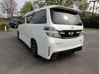 Used Toyota Vellfire 2013 for sale - 78259885: Photo