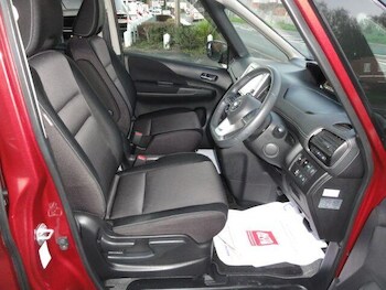 Used Nissan Serena 2017 for sale - 77174974: Photo