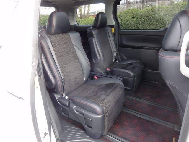 Used Toyota Vellfire for sale - 78128234: Photo 4