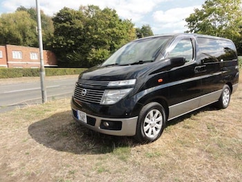 Nissan - Elgrand
