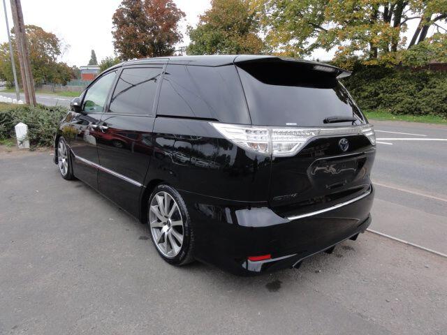 Used Toyota Estima 2025 for sale - 76995635: Photo 12