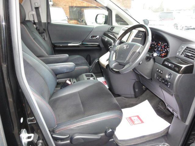 Used Toyota Vellfire 2025 for sale - 77612229: Photo 12