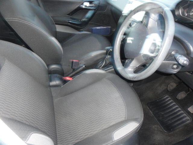 Used Peugeot 208 2016 for sale - 77108866: Photo 10