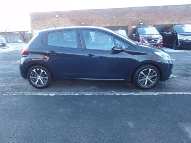 Used Peugeot 208 2016 for sale - 77108866: Photo 9