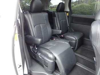 Used Toyota Vellfire 2014 for sale - 79564986: Photo
