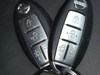 Used Nissan Elgrand 2010 for sale - 74653522: Photo