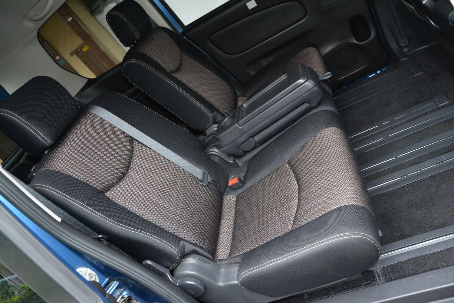 Used Nissan Serena 2025 for sale - 77599839: Photo 15